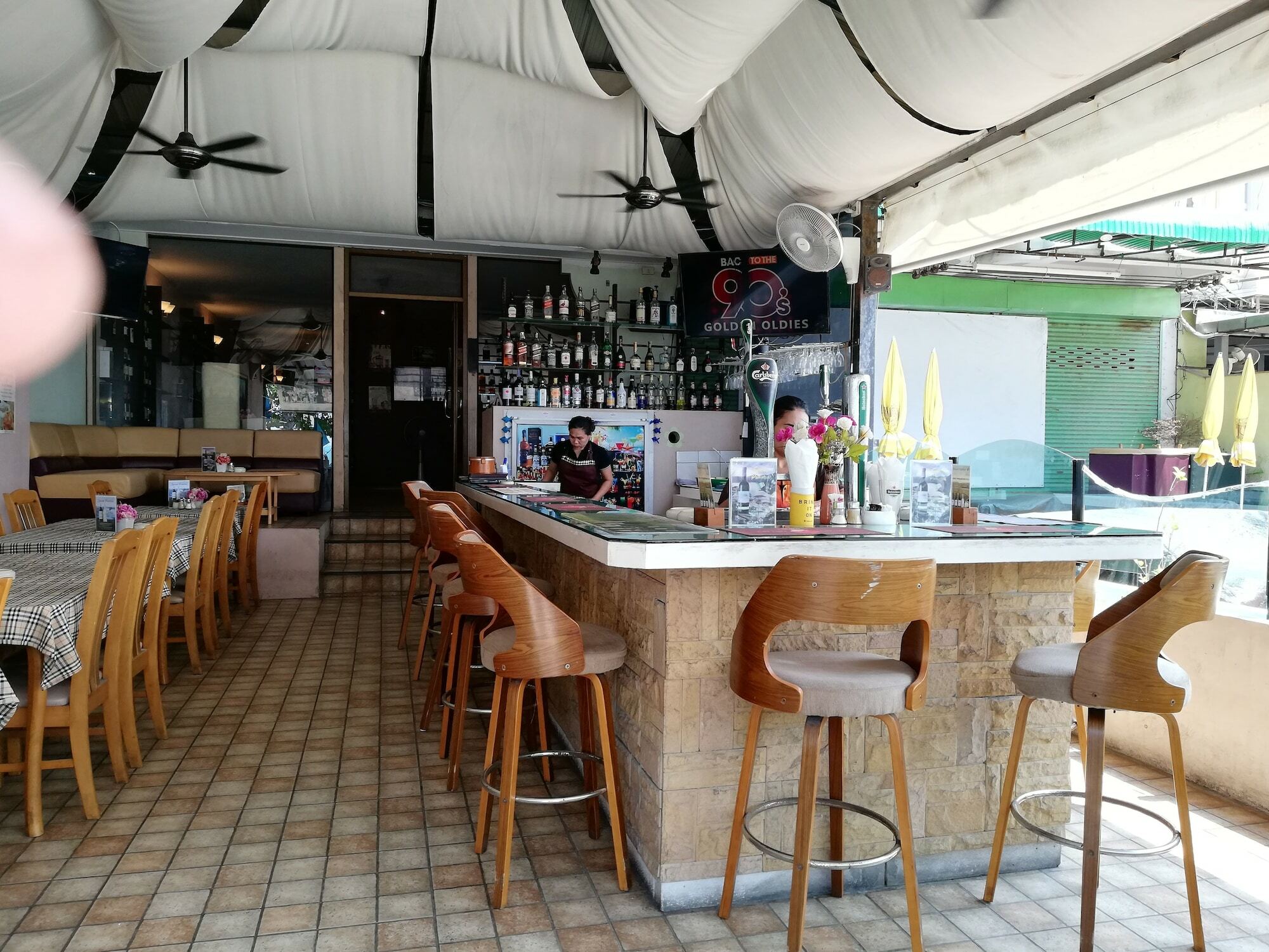 Happy Vikings - Beachfront Jomtien Beach Exterior photo